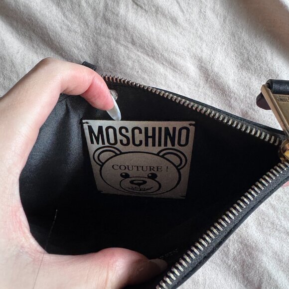 Moschino Teddy Bear Print Coated Canvas Clutch - Picture 3 of 4